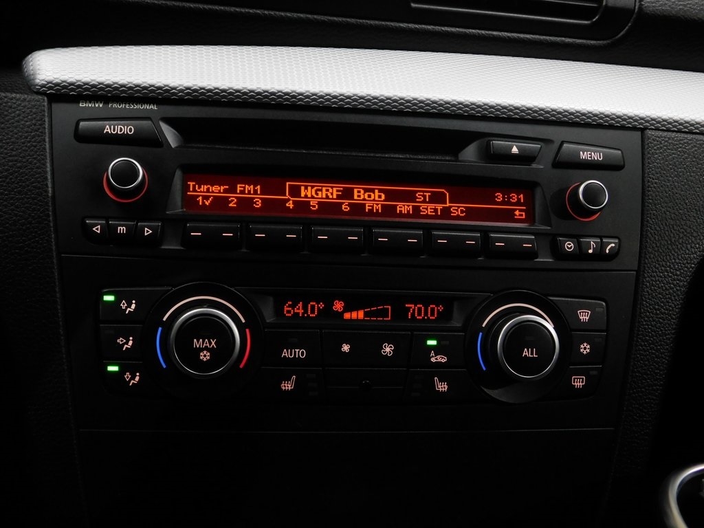 BMW 1-Series 135i Coupe 2012