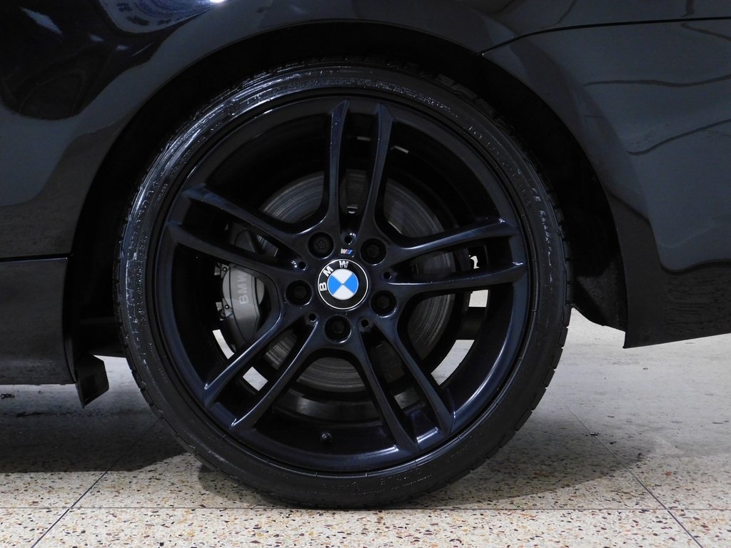 BMW 1-Series 135i Coupe 2012