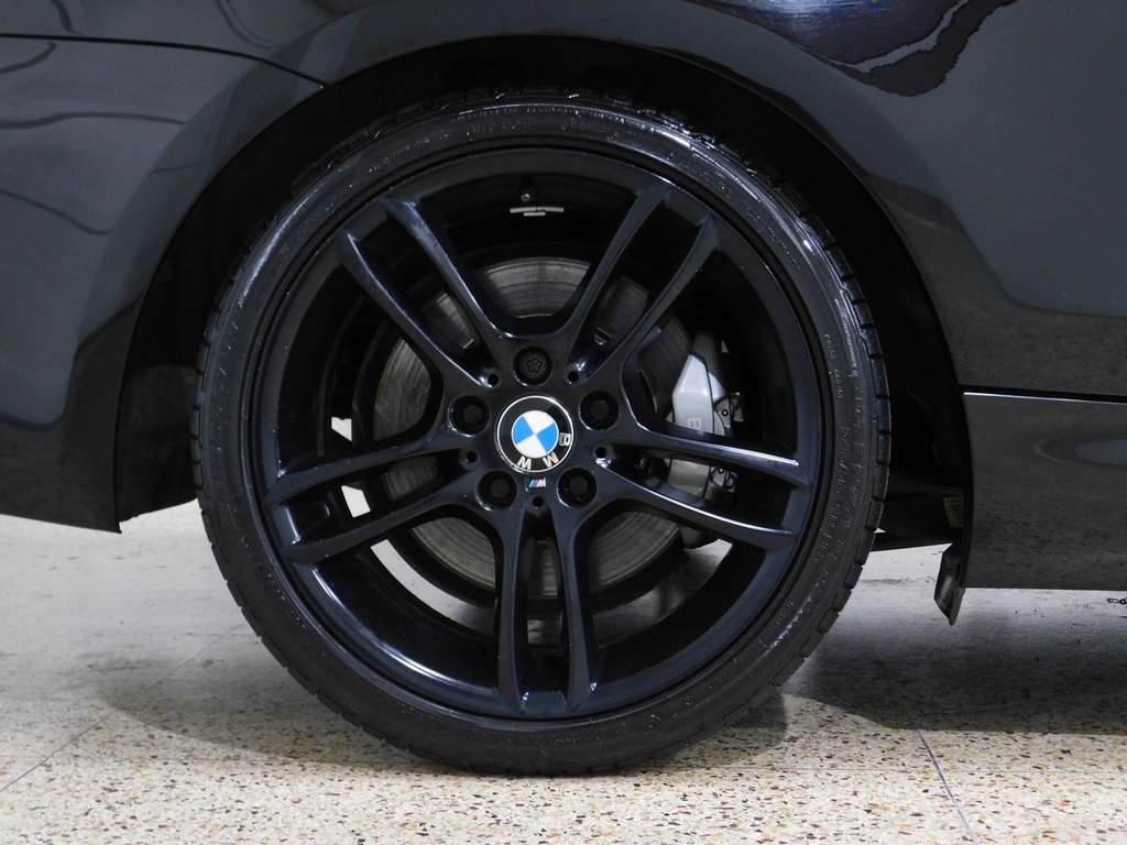 BMW 1-Series 135i Coupe 2012