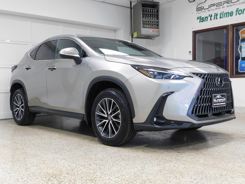 Lexus NX 350 Premium AWD 2025