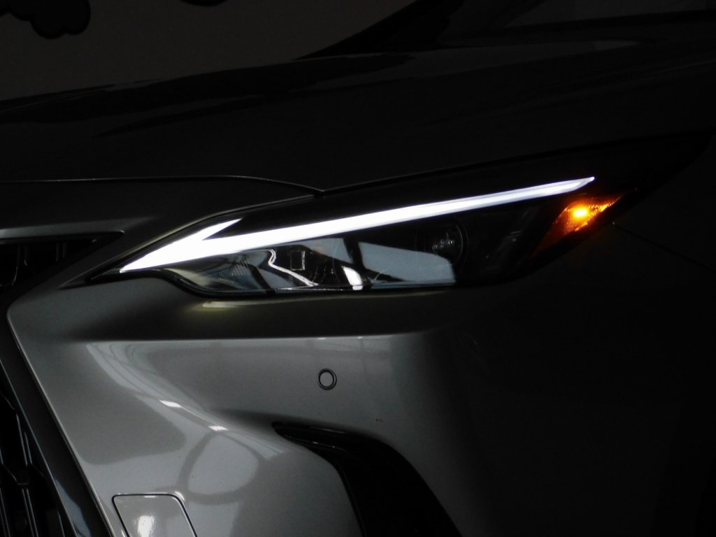 Lexus NX 350 Premium AWD 2025