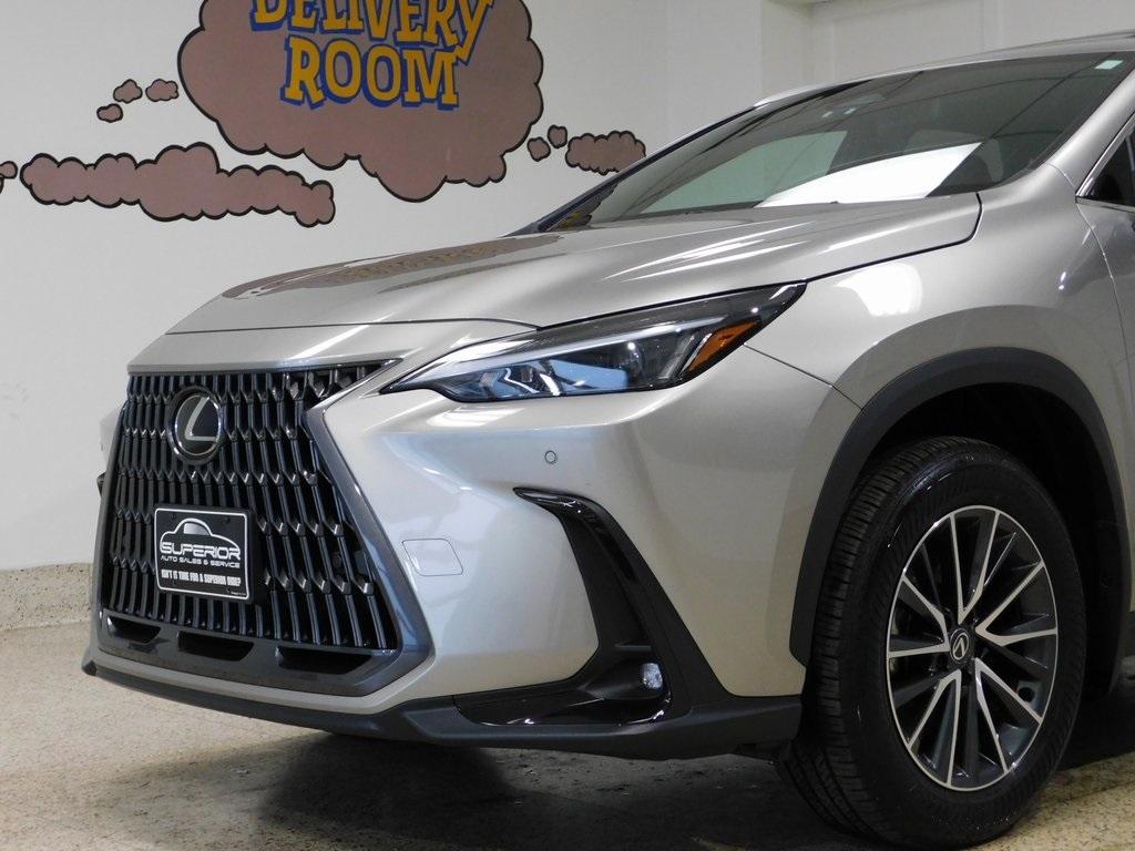Lexus NX 350 Premium AWD 2025