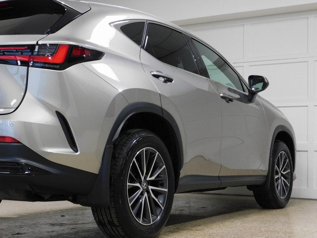 Lexus NX 350 Premium AWD 2025