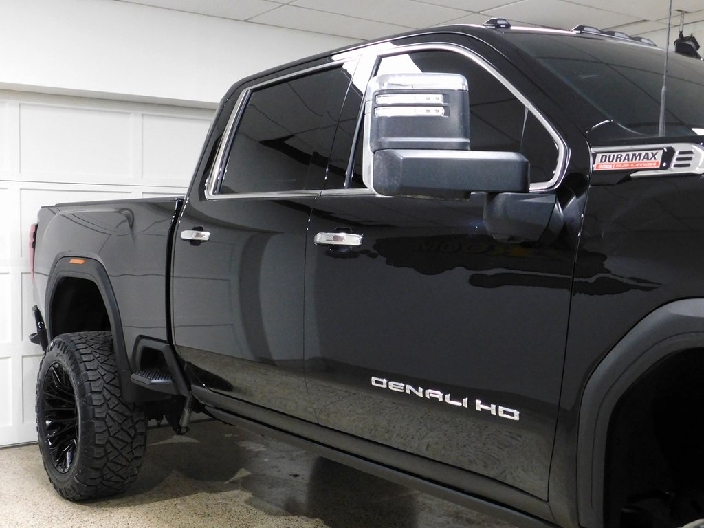 GMC Sierra 2500HD Denali Crew Cab 4WD SB 2024