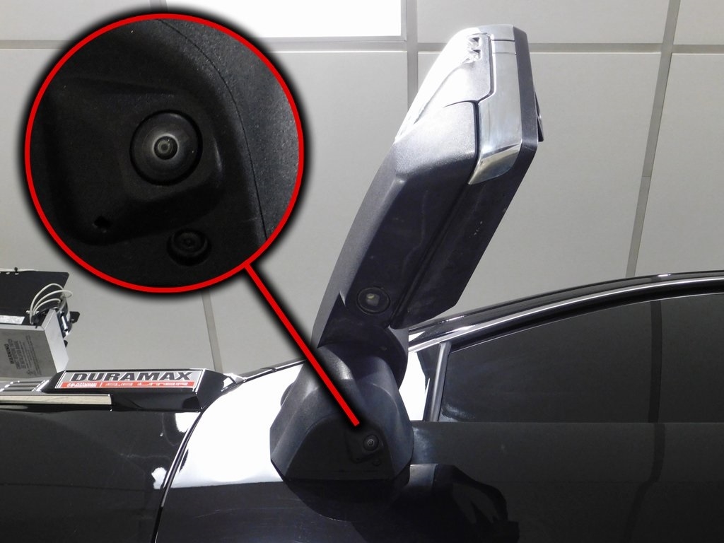 GMC Sierra 2500HD Denali Crew Cab 4WD SB 2024