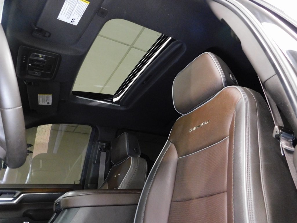 GMC Sierra 2500HD Denali Crew Cab 4WD SB 2024