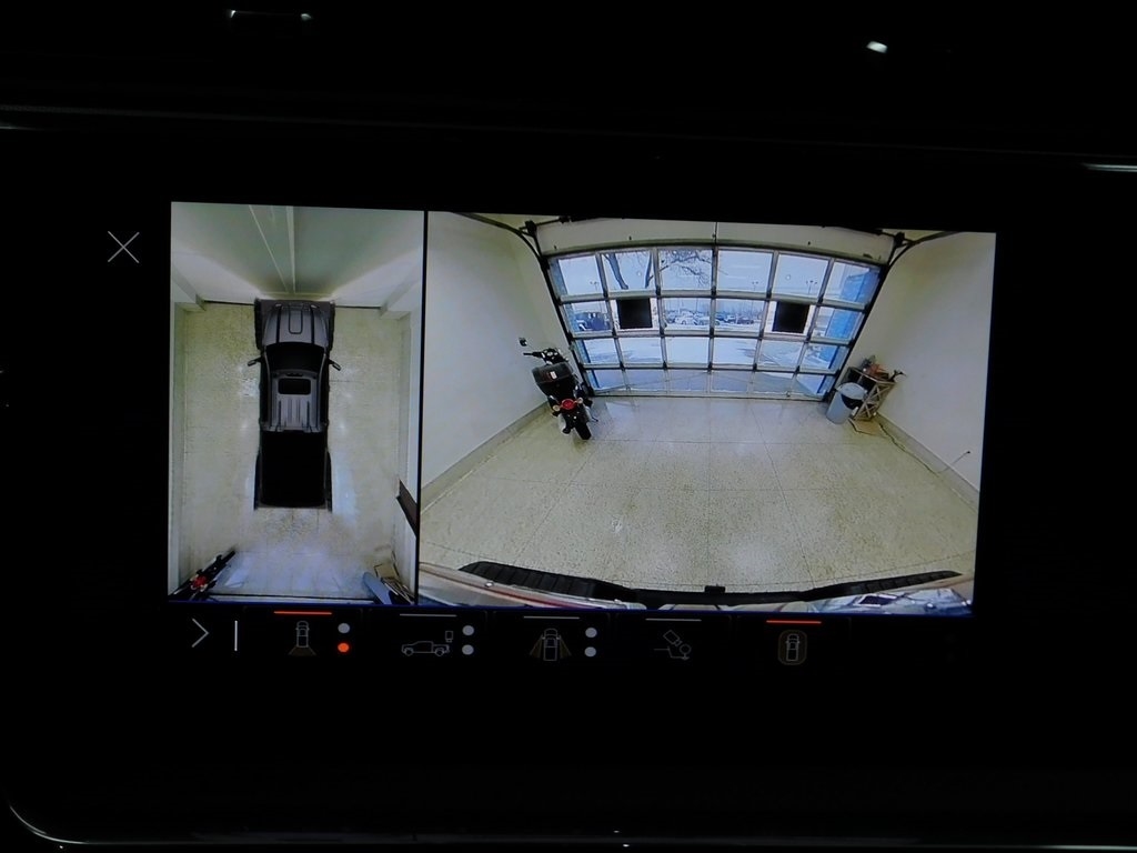 GMC Sierra 2500HD Denali Crew Cab 4WD SB 2024