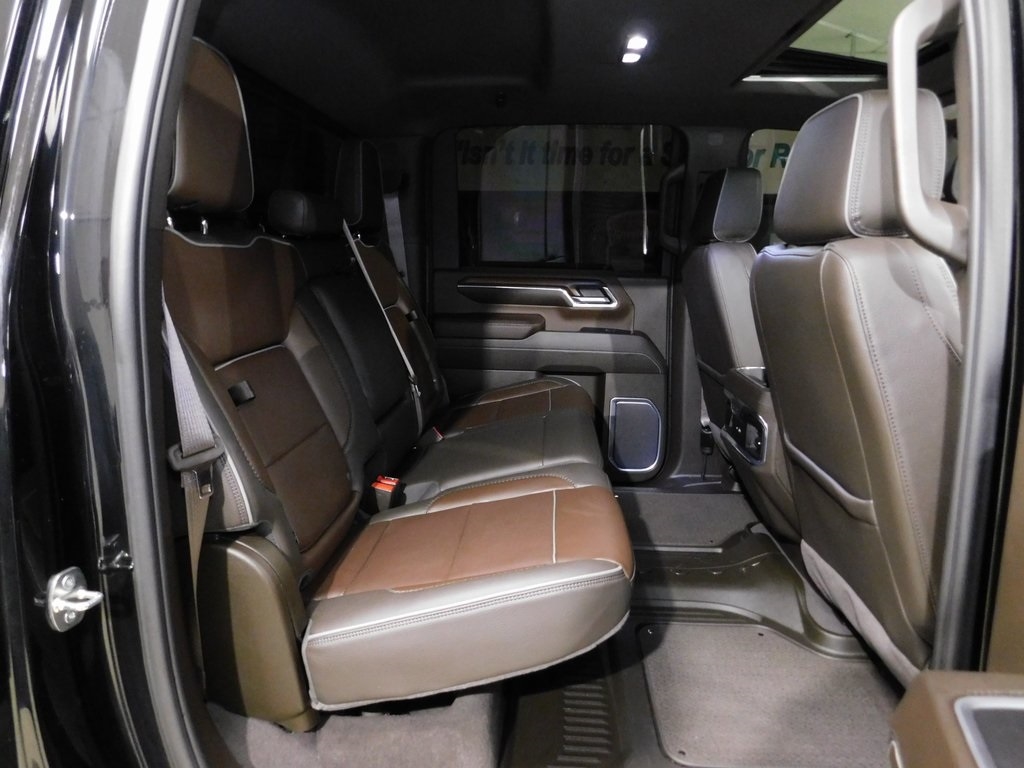 GMC Sierra 2500HD Denali Crew Cab 4WD SB 2024