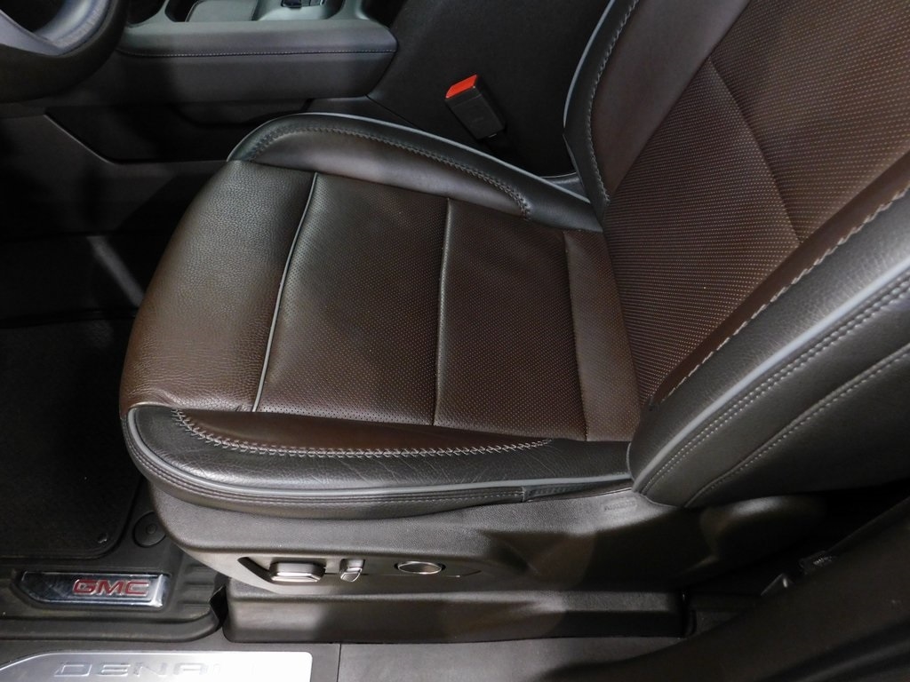 GMC Sierra 2500HD Denali Crew Cab 4WD SB 2024