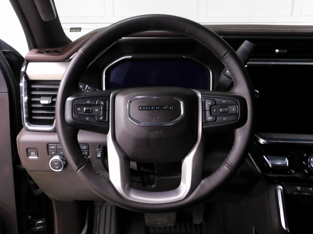 GMC Sierra 2500HD Denali Crew Cab 4WD SB 2024