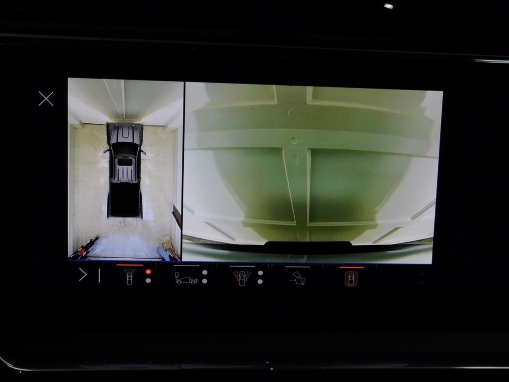 GMC Sierra 2500HD Denali Crew Cab 4WD SB 2024