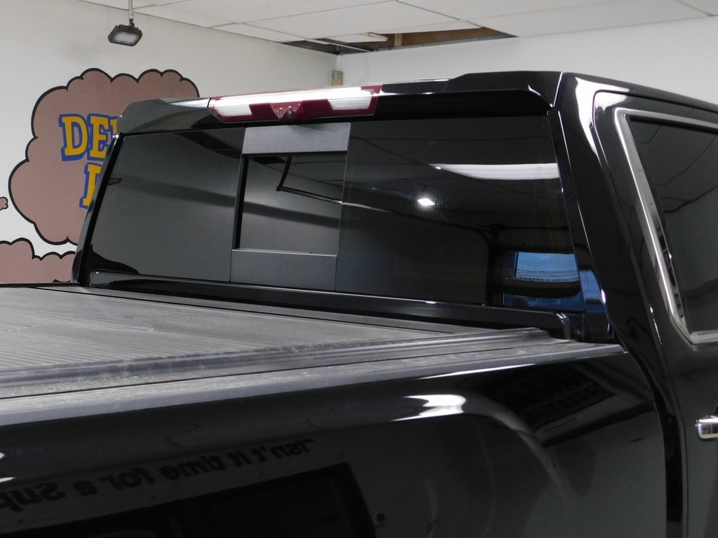 GMC Sierra 2500HD Denali Crew Cab 4WD SB 2024