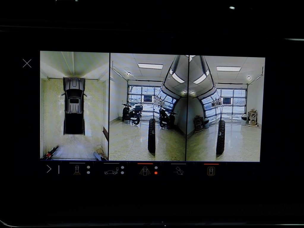 GMC Sierra 2500HD Denali Crew Cab 4WD SB 2024