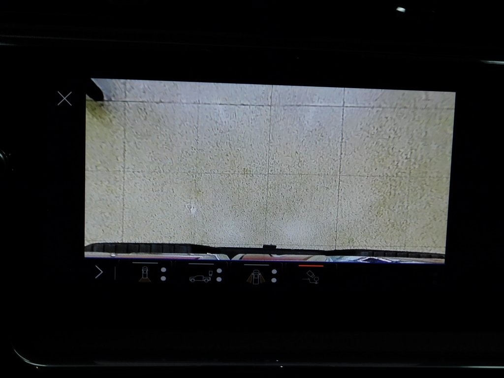 GMC Sierra 2500HD Denali Crew Cab 4WD SB 2024