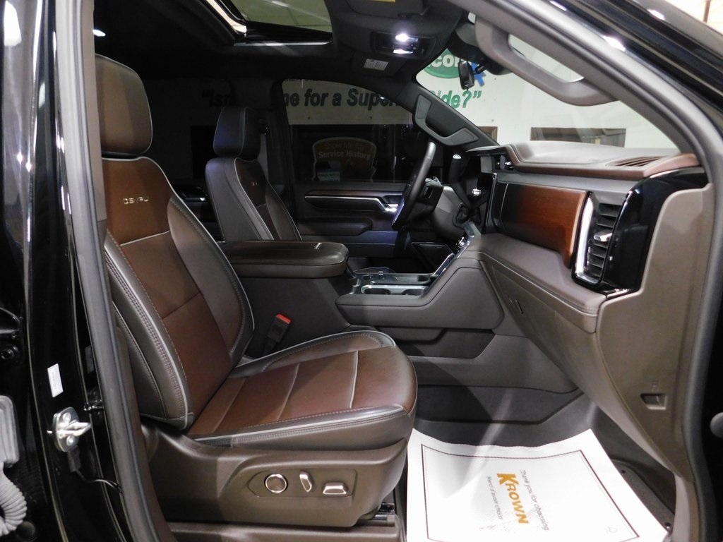 GMC Sierra 2500HD Denali Crew Cab 4WD SB 2024