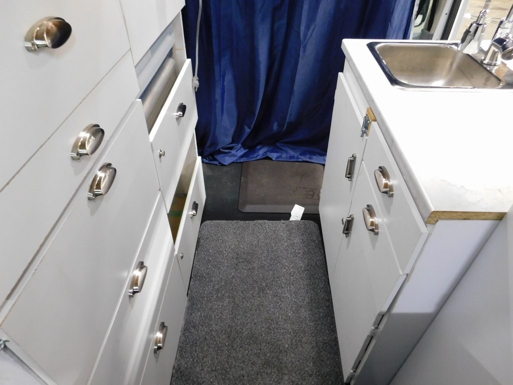 Ford Transit 250  2019