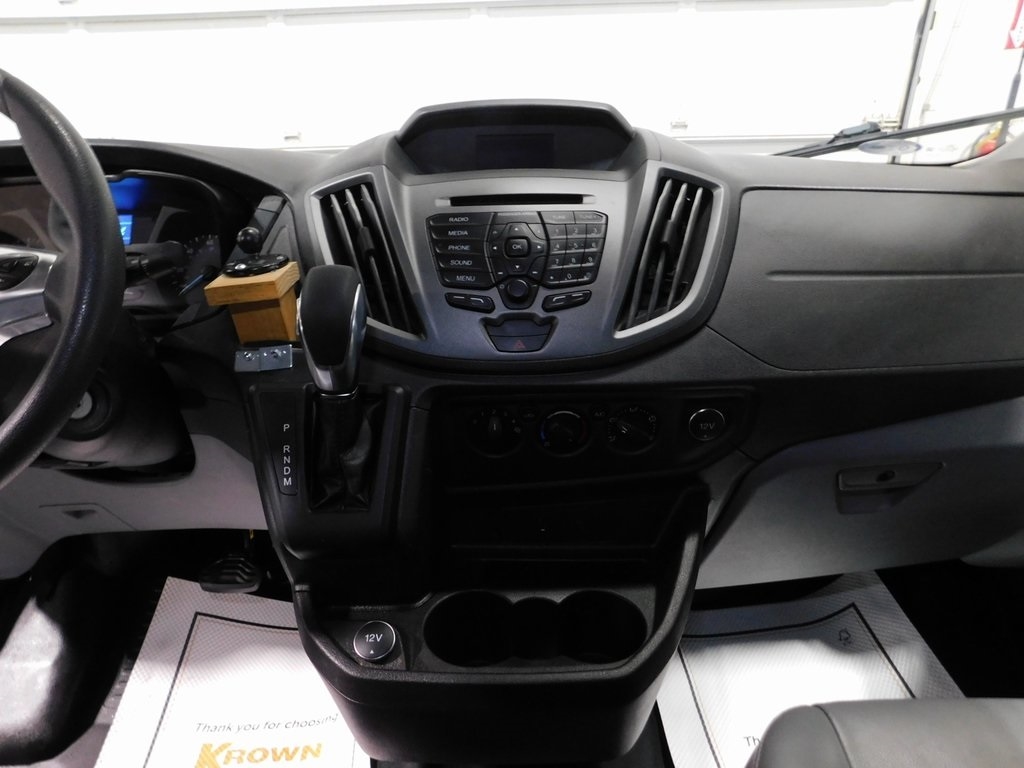 Ford Transit 250  2019