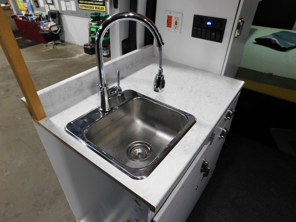 Ford Transit 250  2019