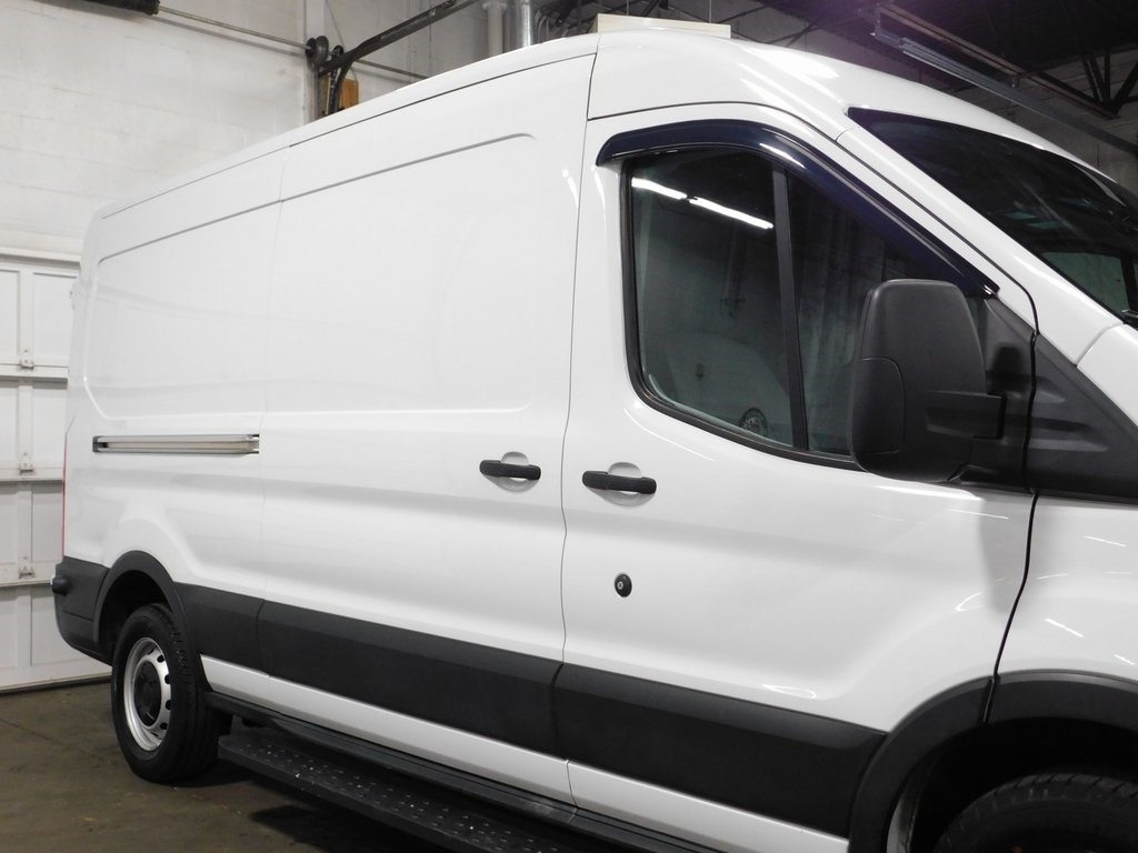 Ford Transit 250  2019