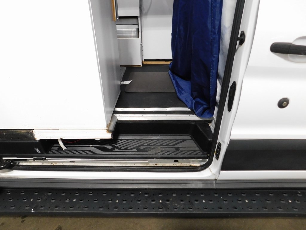 Ford Transit 250  2019