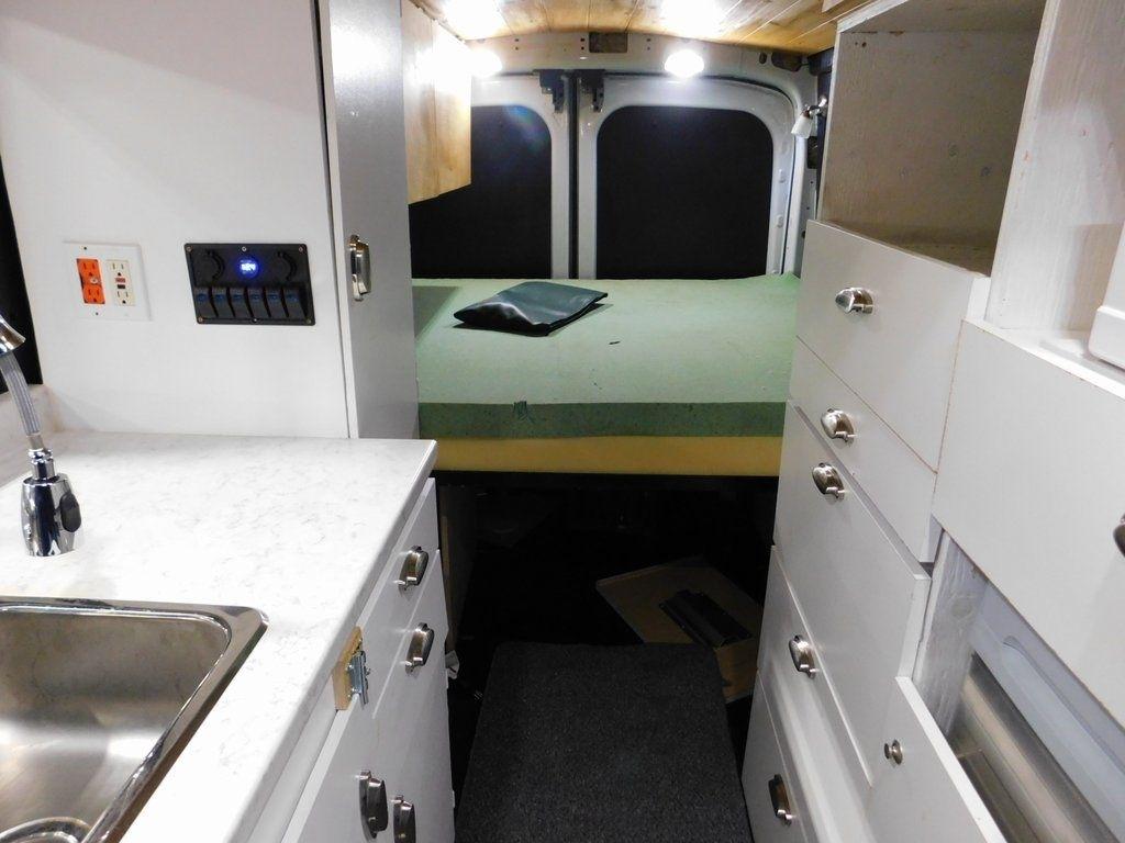 Ford Transit 250  2019