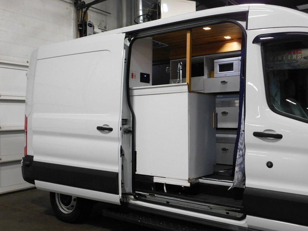 Ford Transit 250  2019