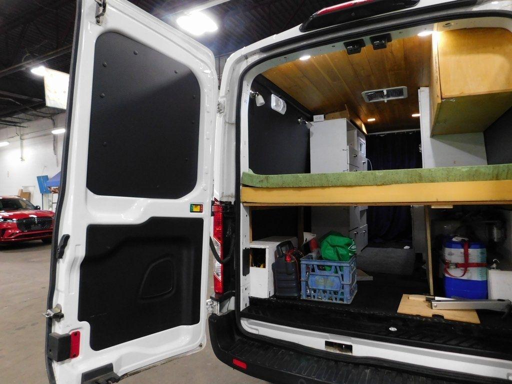 Ford Transit 250  2019