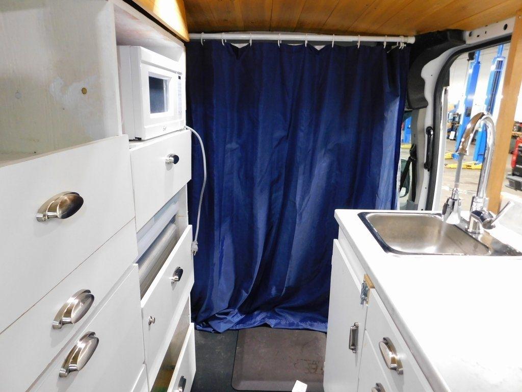 Ford Transit 250  2019