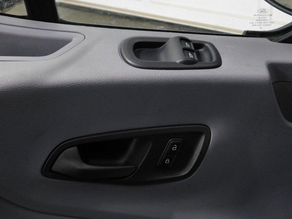 Ford Transit 250  2019