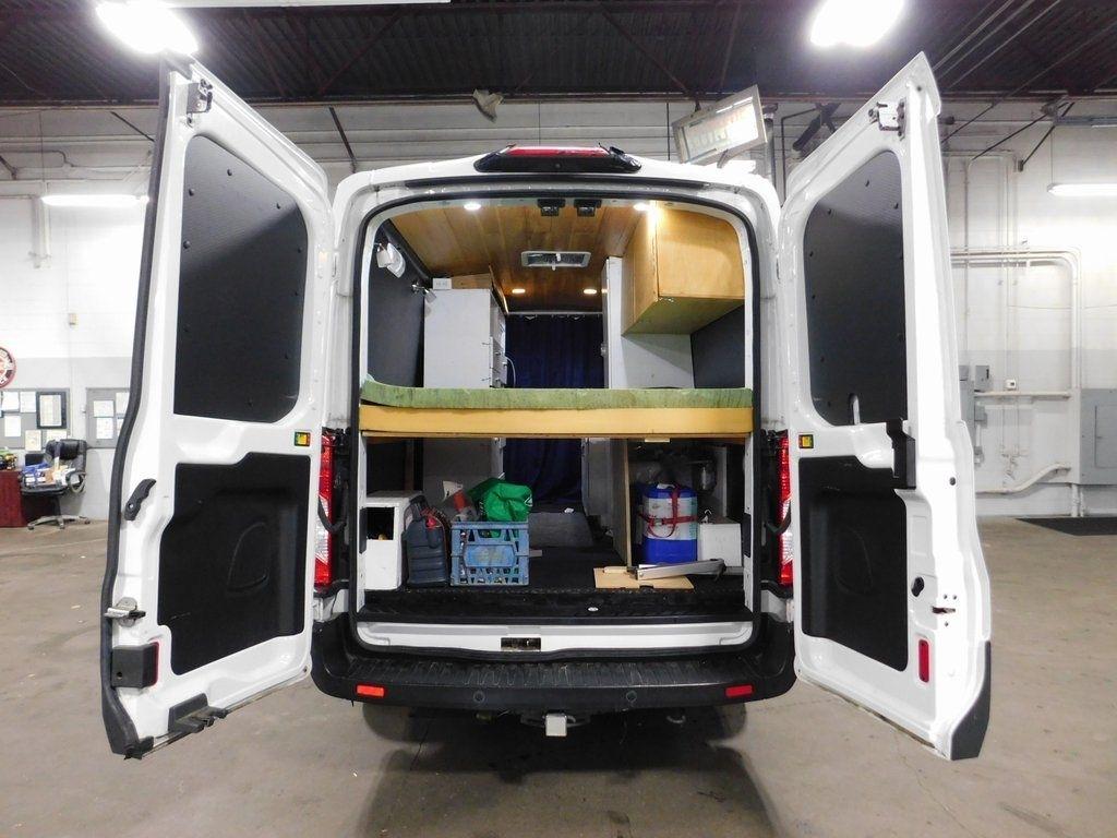 Ford Transit 250  2019