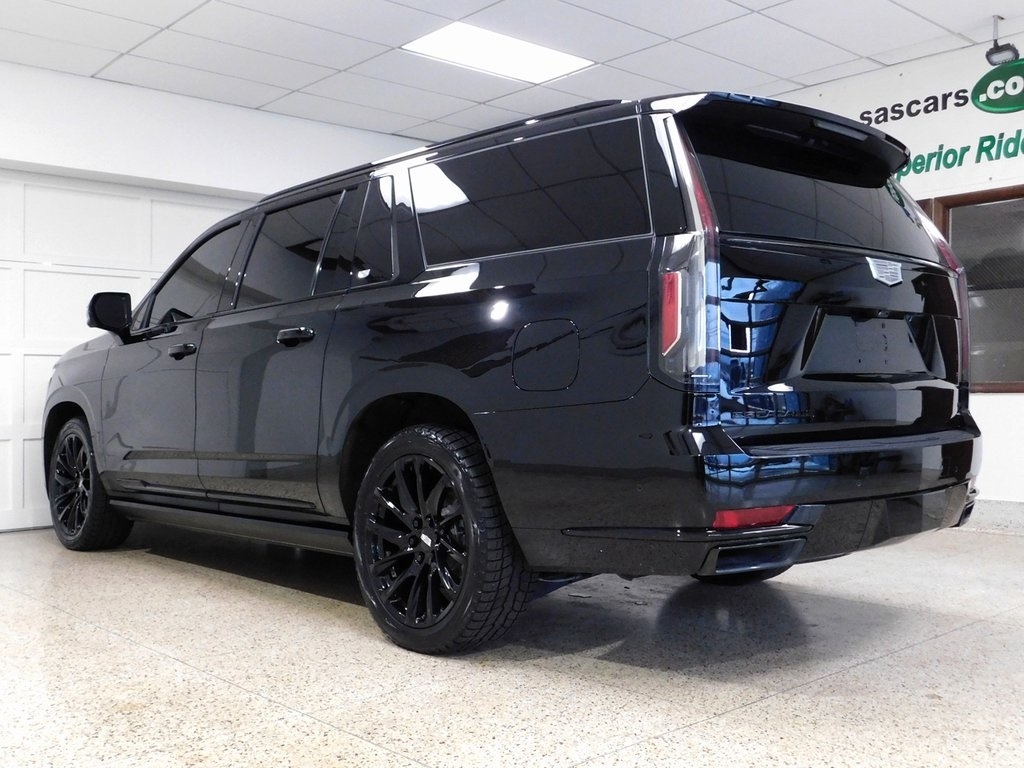 Cadillac Escalade ESV Sport Platinum AWD 2023