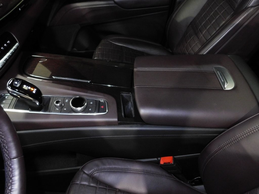 Cadillac Escalade ESV Sport Platinum AWD 2023