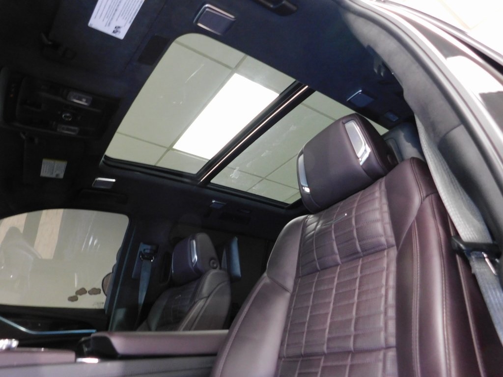 Cadillac Escalade ESV Sport Platinum AWD 2023