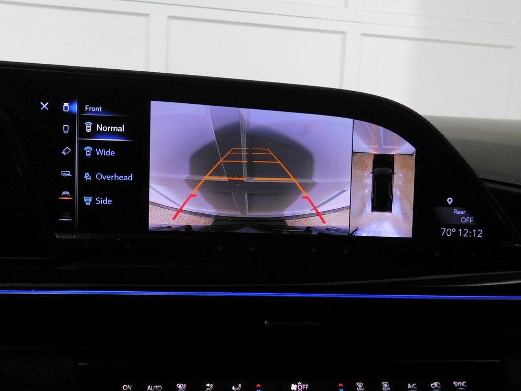 Cadillac Escalade ESV Sport Platinum AWD 2023