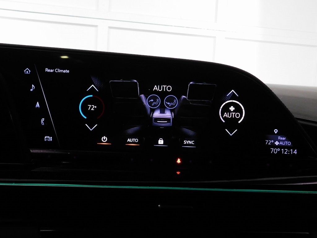 Cadillac Escalade ESV Sport Platinum AWD 2023