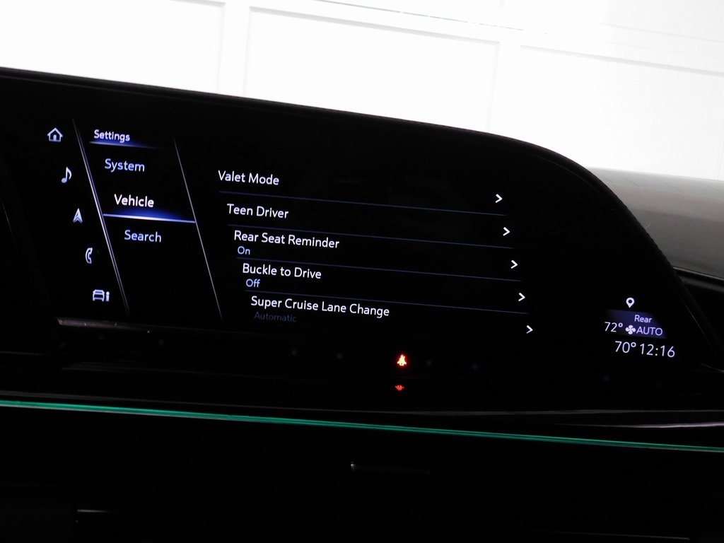 Cadillac Escalade ESV Sport Platinum AWD 2023