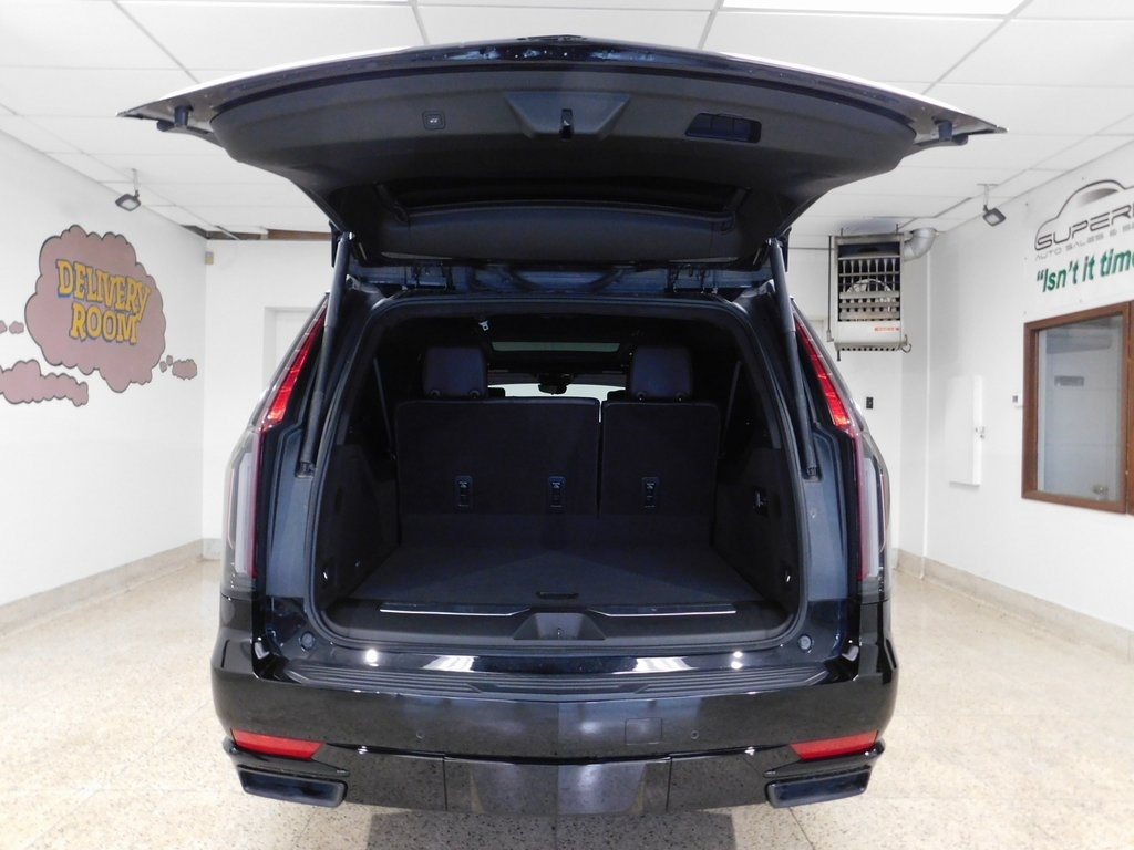 Cadillac Escalade ESV Sport Platinum AWD 2023