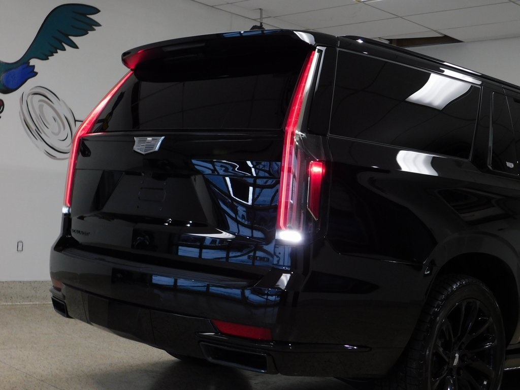 Cadillac Escalade ESV Sport Platinum AWD 2023