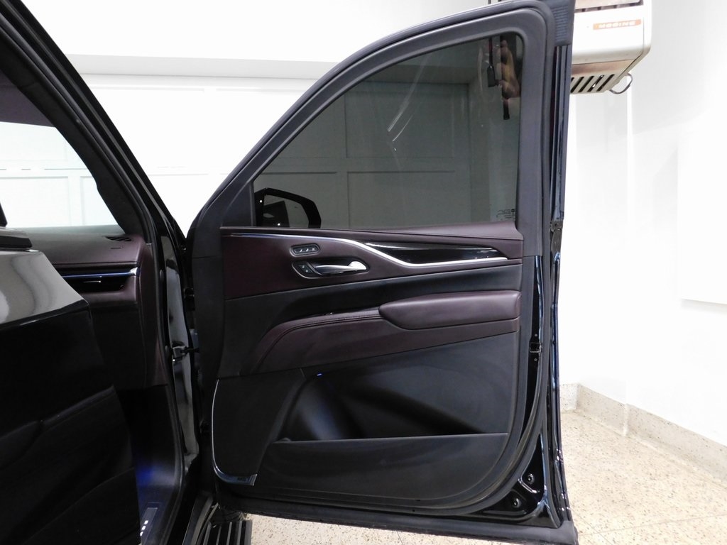 Cadillac Escalade ESV Sport Platinum AWD 2023