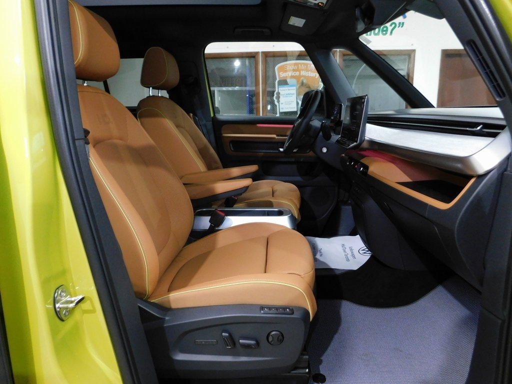 Volkswagen ID Buzz 1st Edition AWD 2025