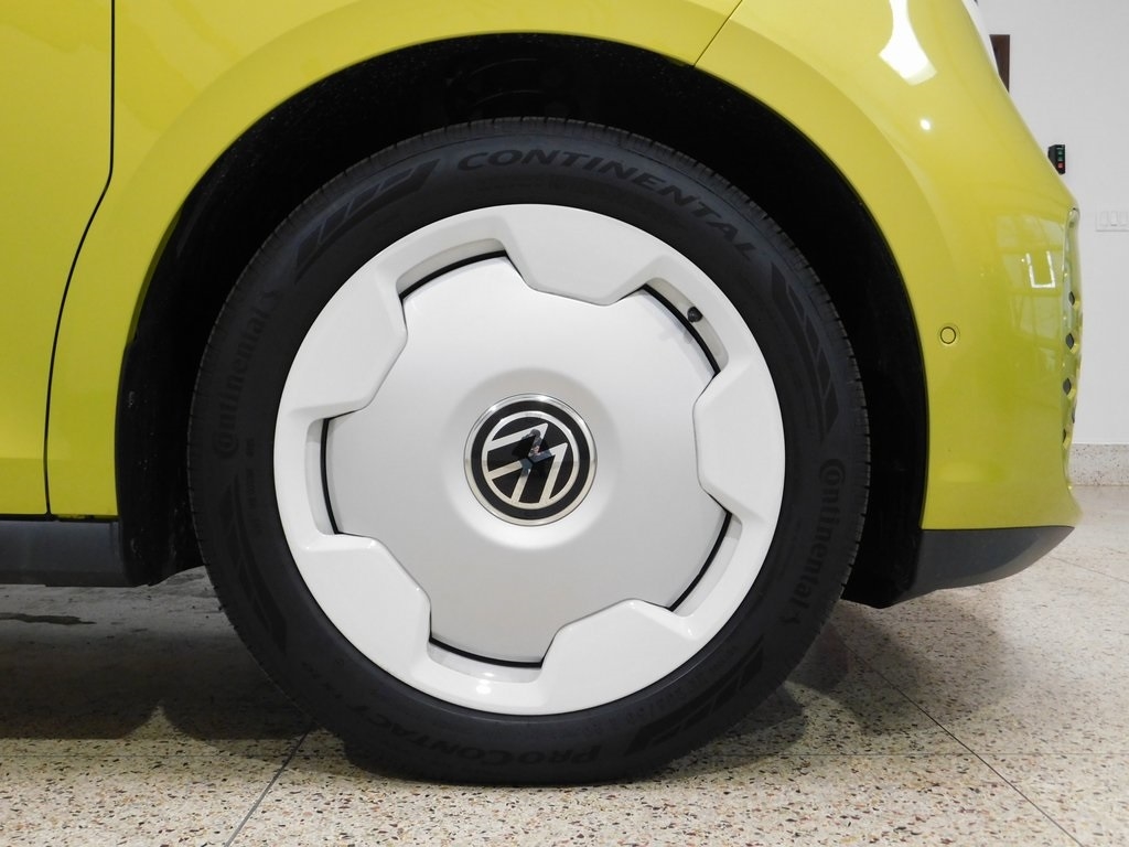 Volkswagen ID Buzz 1st Edition AWD 2025