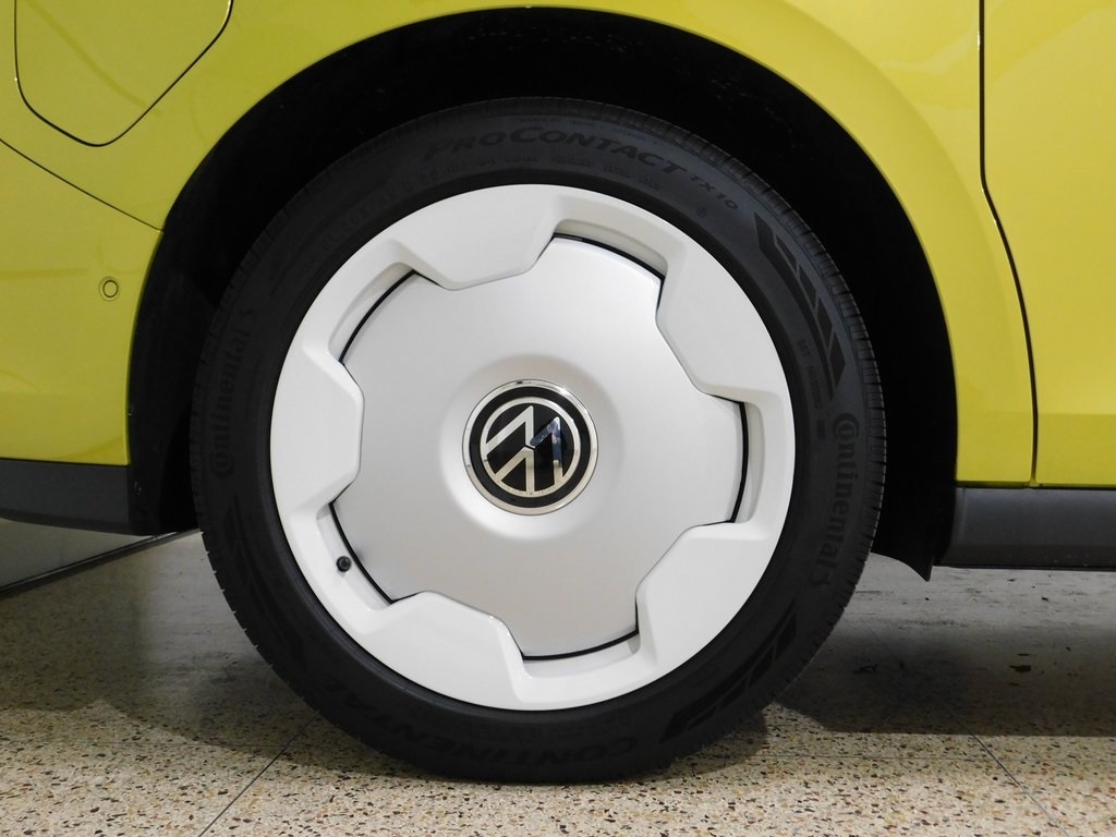 Volkswagen ID Buzz 1st Edition AWD 2025