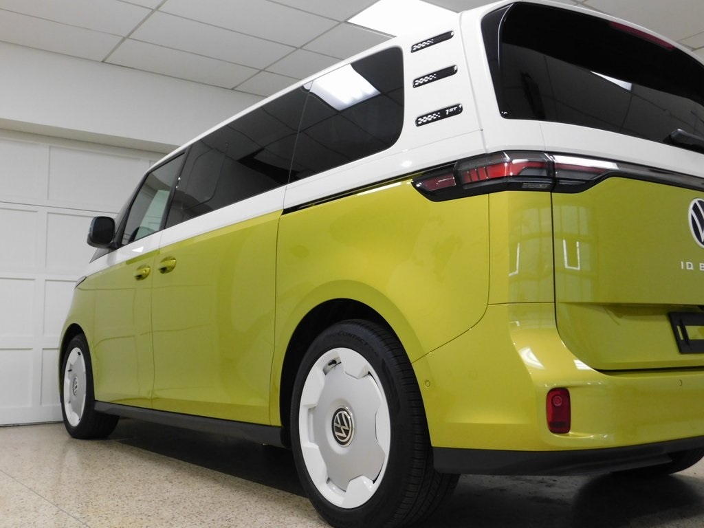 Volkswagen ID Buzz 1st Edition AWD 2025