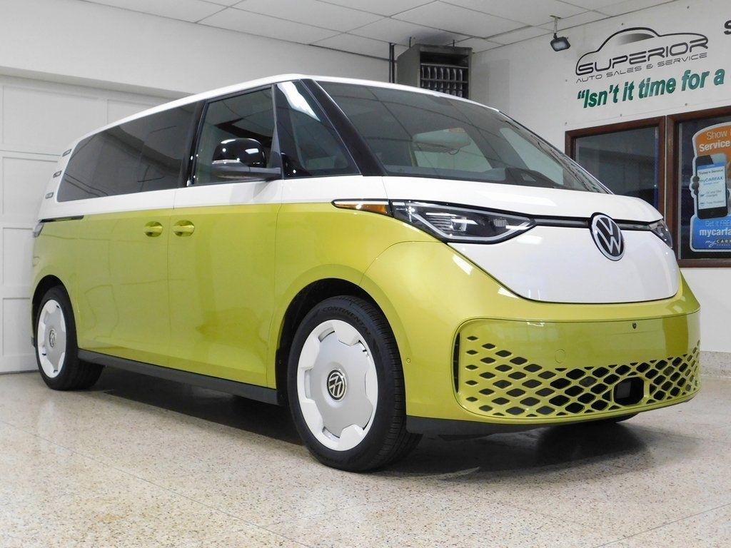 Volkswagen ID Buzz 1st Edition AWD 2025