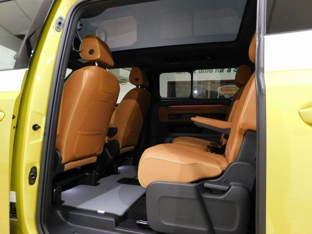 Volkswagen ID Buzz 1st Edition AWD 2025