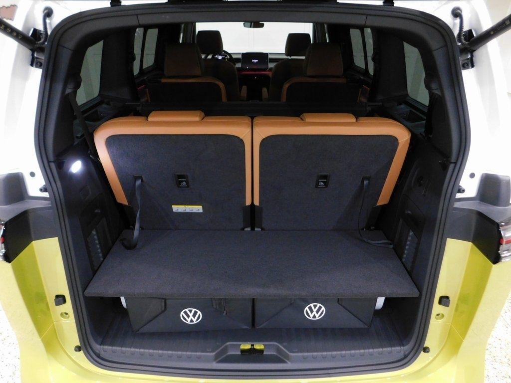 Volkswagen ID Buzz 1st Edition AWD 2025