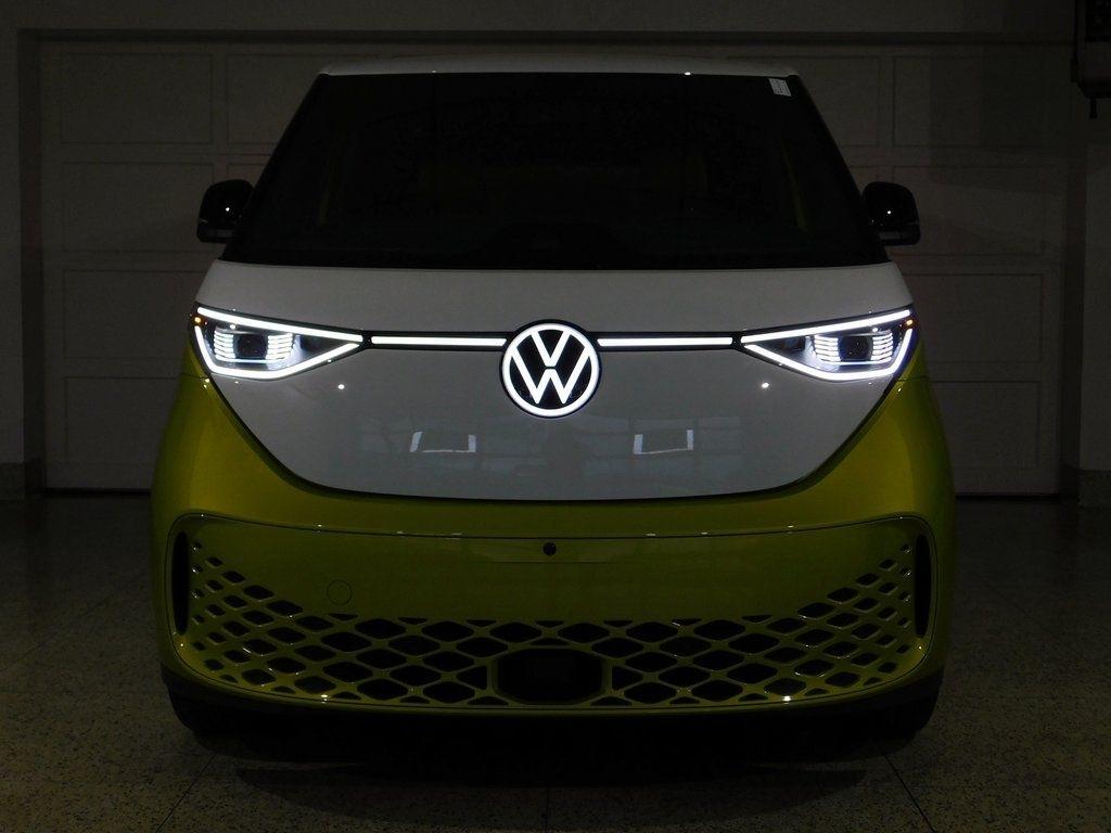 Volkswagen ID Buzz 1st Edition AWD 2025