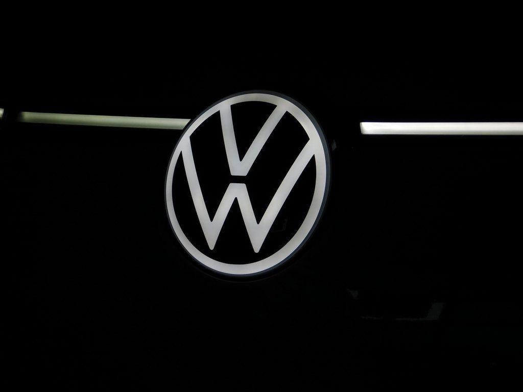 Volkswagen ID Buzz 1st Edition AWD 2025