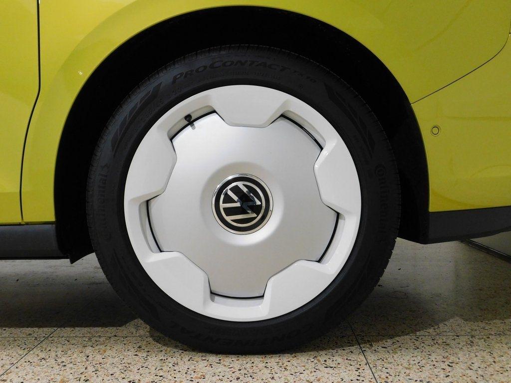 Volkswagen ID Buzz 1st Edition AWD 2025