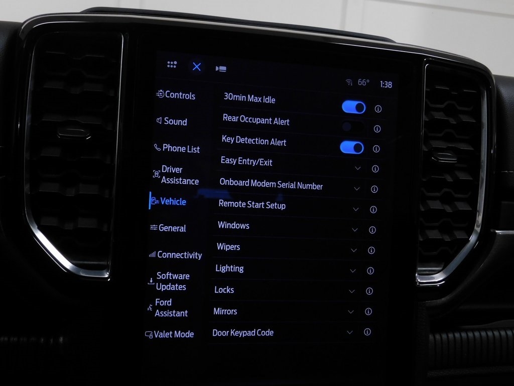 Ford Ranger Lariat SuperCrew 4WD 2024